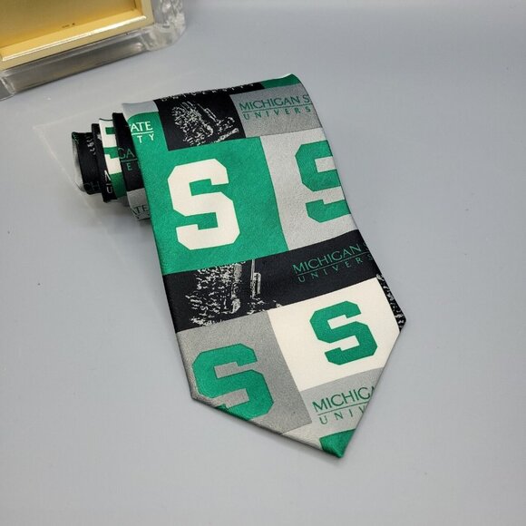 Ralph Marlin Other - Ralph Marlin RM Michigan State University Tie 2003 Necktie Vintage Green Black
